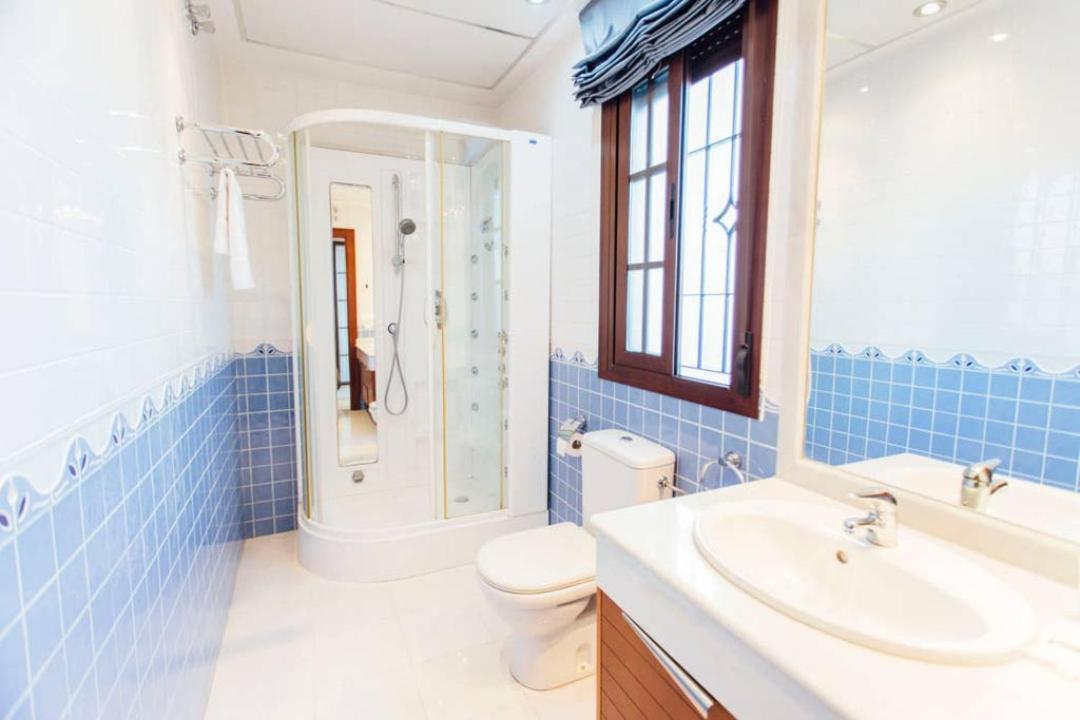 Duplex With Terrace- 5Bd 3Bth- Center Lägenhet Sevilla Exteriör bild
