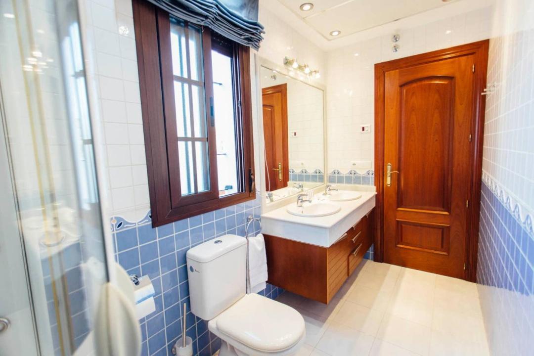 Duplex With Terrace- 5Bd 3Bth- Center Lägenhet Sevilla Exteriör bild