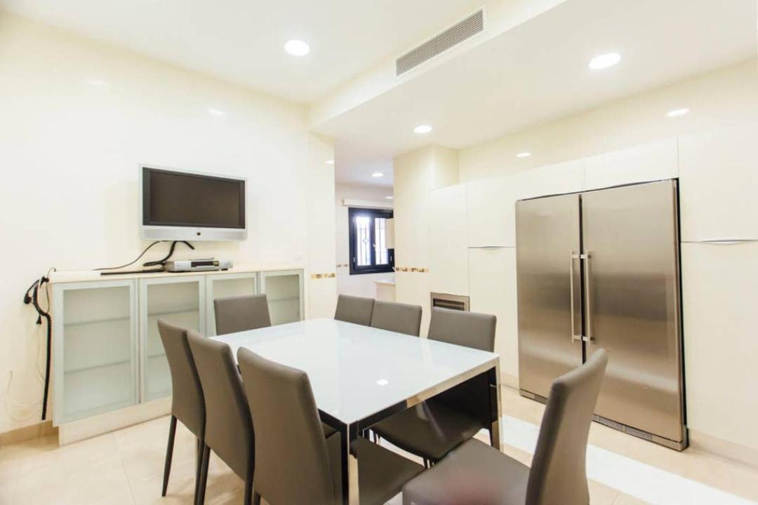 Duplex With Terrace- 5Bd 3Bth- Center Lägenhet Sevilla Exteriör bild