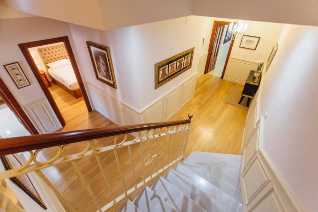 Duplex With Terrace- 5Bd 3Bth- Center Lägenhet Sevilla Exteriör bild